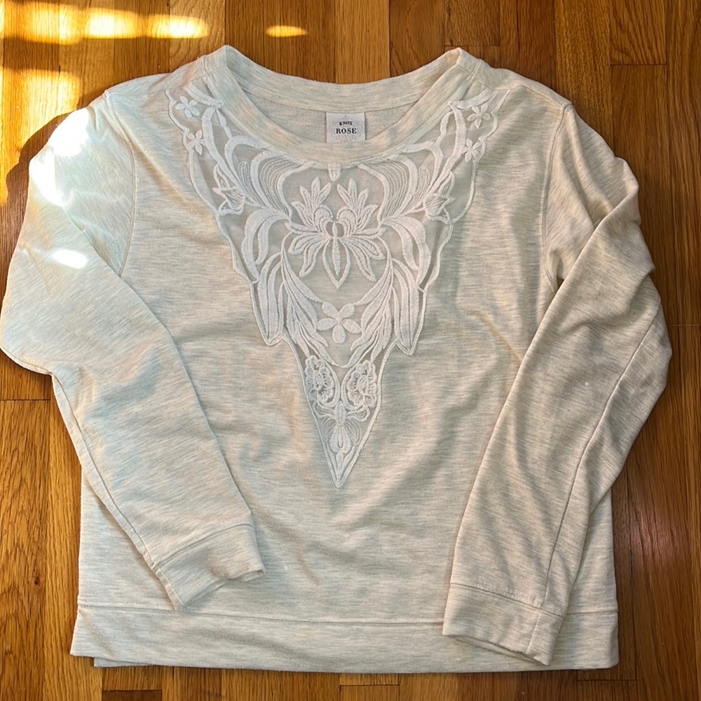 Knox rose Cream / oatmeal sweatshirt with lace insert size m